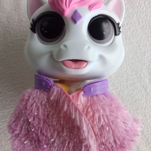 FurReal Friends Ariana The Unicorn - Picture 8 of 8